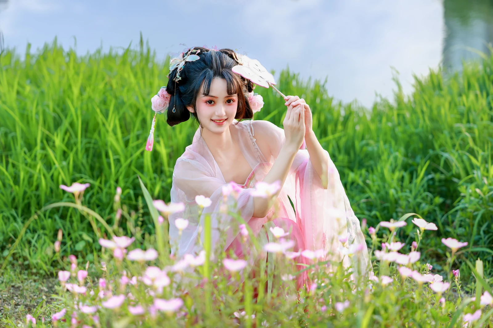 [YITUYU]艺图语-2024.10.18-月下逢-软心糖.[22P-358MB]-2.webp